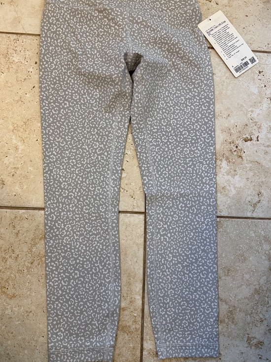 lululemon athletica Pants - lululemon athletica Gray & White Leopard Print Cropped Leggings